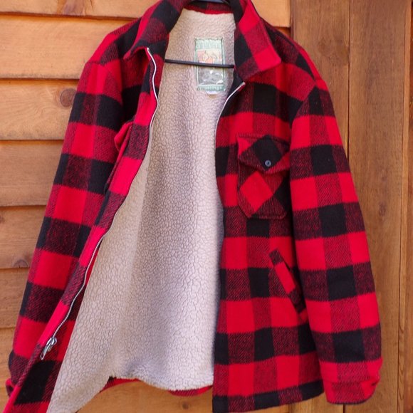 Vintage Other - Vintage Canyon Guide Outfitters Men's Buffalo Plaid Wool Blend Sherpa Lined Coat